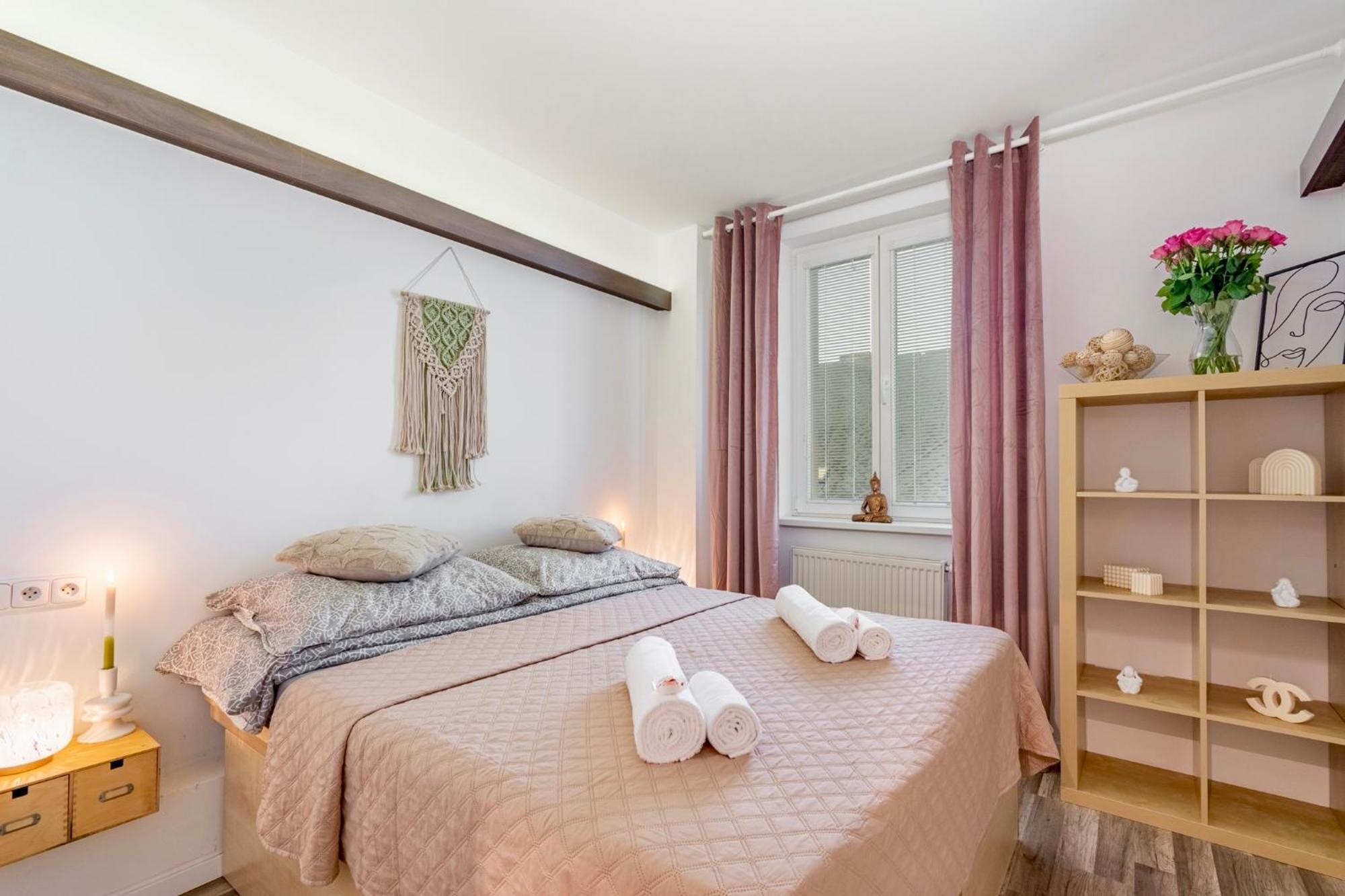 Natural-Style Apartment In The Centre Of Pozsony Kültér fotó